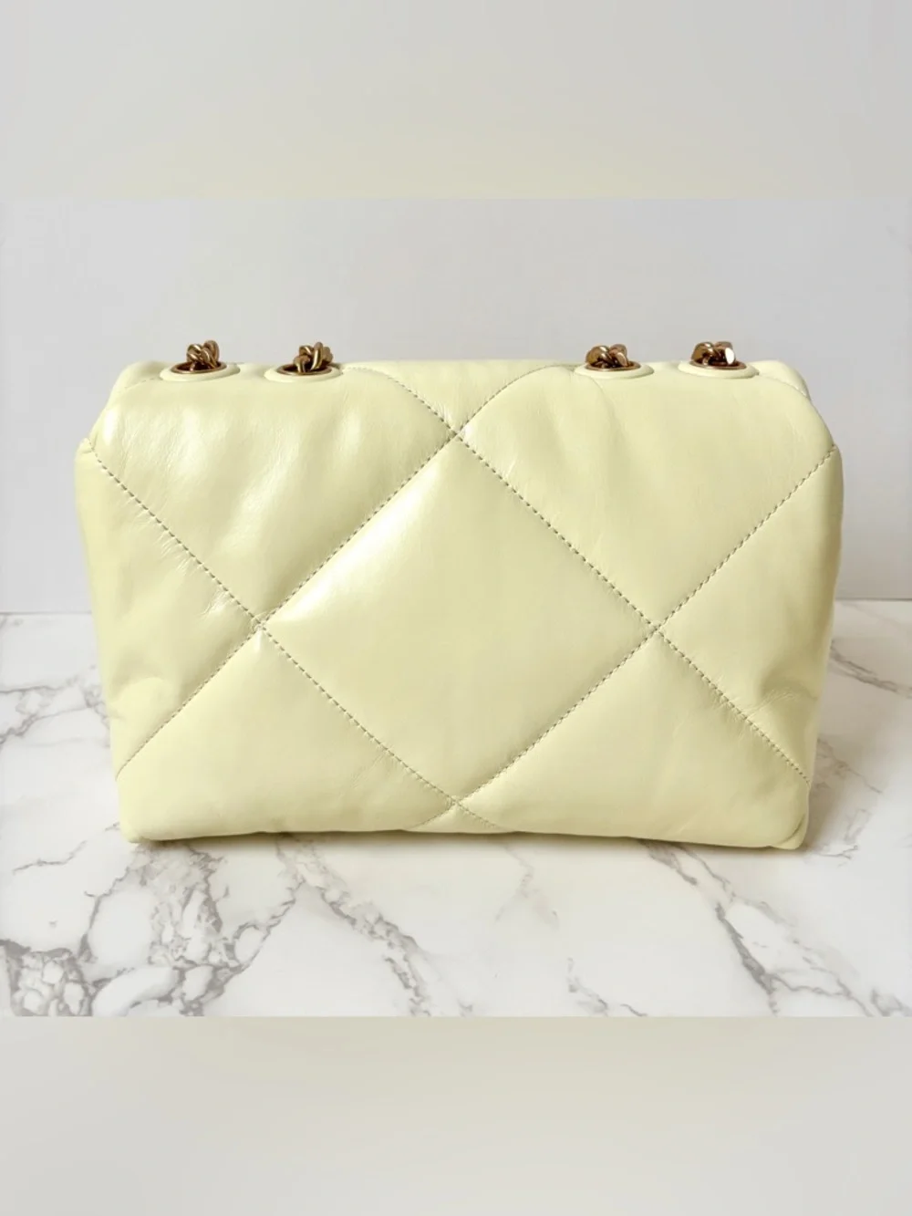 New Tory Burch Kira Small Diamond Quilt Convertible Shoulder Bag Pastel Yellow
